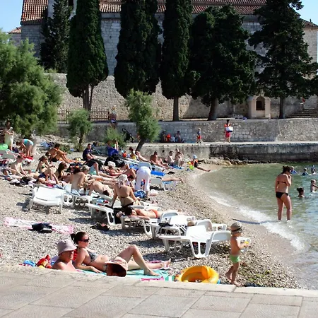 And With Parking Space Hvar - 15706 3* Hvar Town