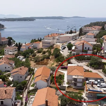 And With Parking Space Hvar - 15706 Pensjonat