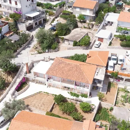 And With Parking Space Hvar - 15706 Pensjonat